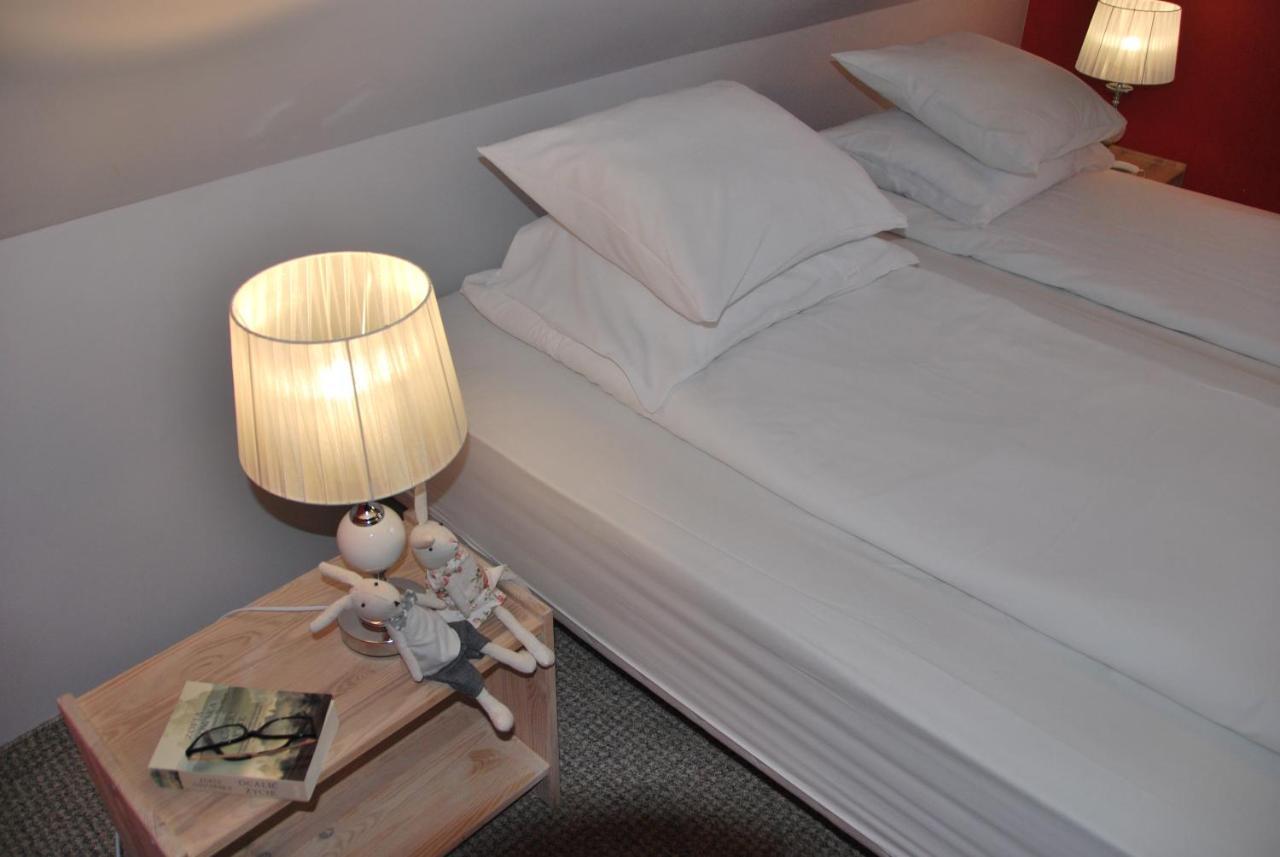 Szarejkowe Wzgorza Otel Szarejki Dış mekan fotoğraf